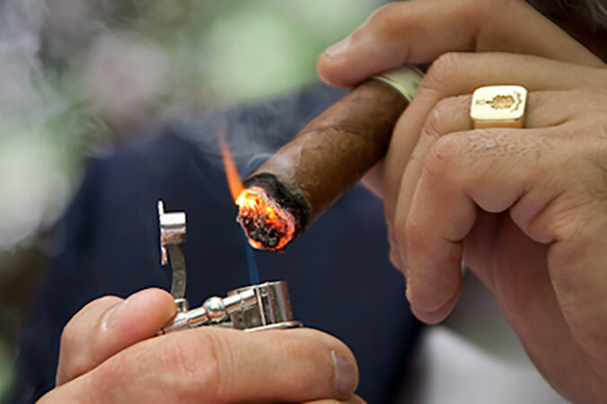 Scrumiera pentru trabuc